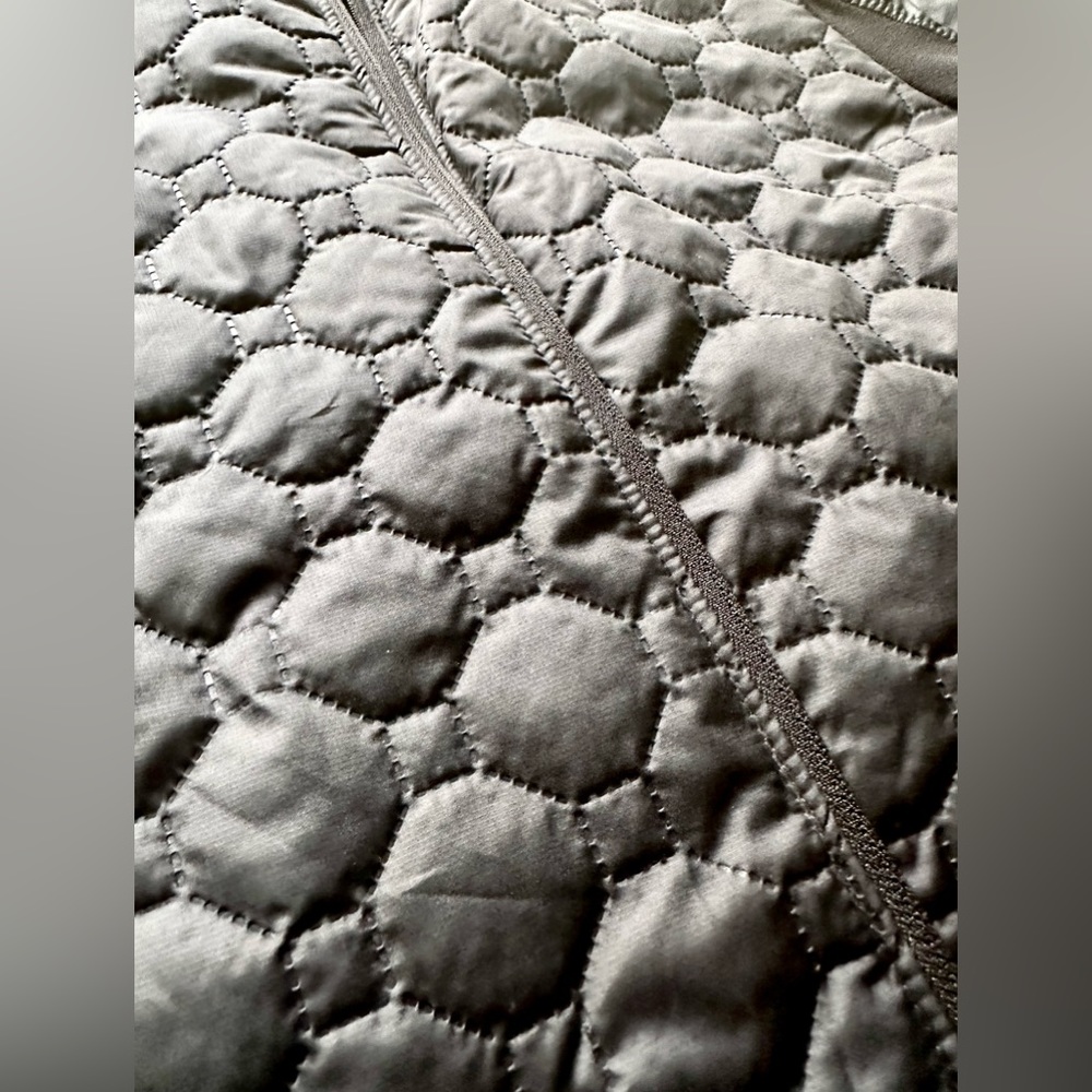 Asics Running Jacket Xs - image 2